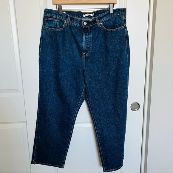 COPY - NWOT LEVI'S Wedgie Straight Fit Denim Jeans Dark Wash 16W - Picture 1 of 7